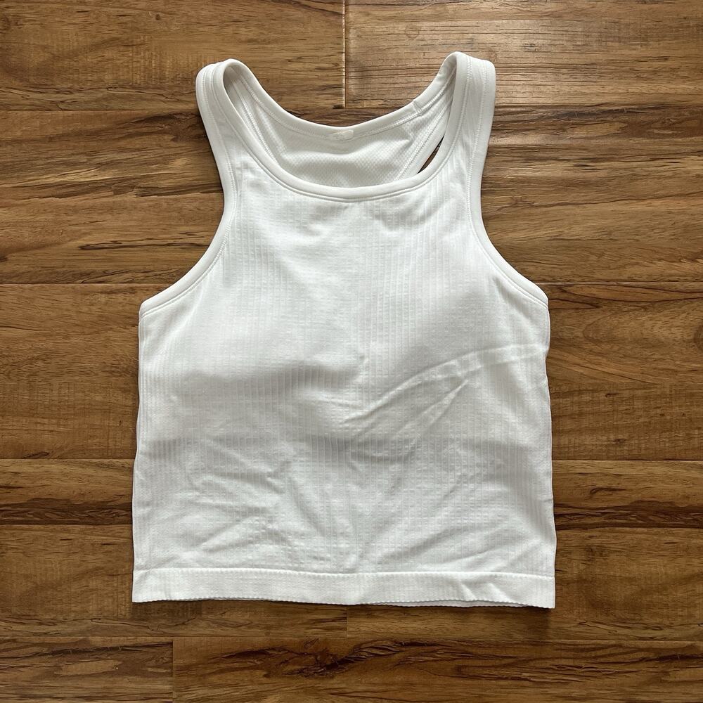 Lululemon White Ebb To Street Racerback Crop Tank Ribbed Built in Bra Top 6